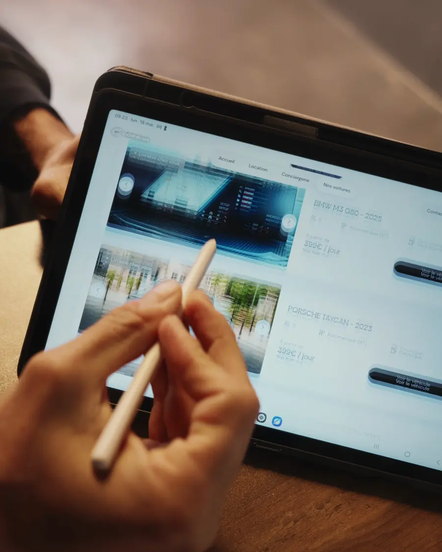 Contrôle des documents des clients sur tablette