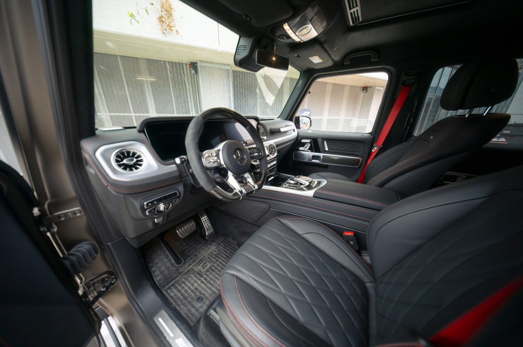 Mercedes G 63 AMG 2025 — habitacle cuir