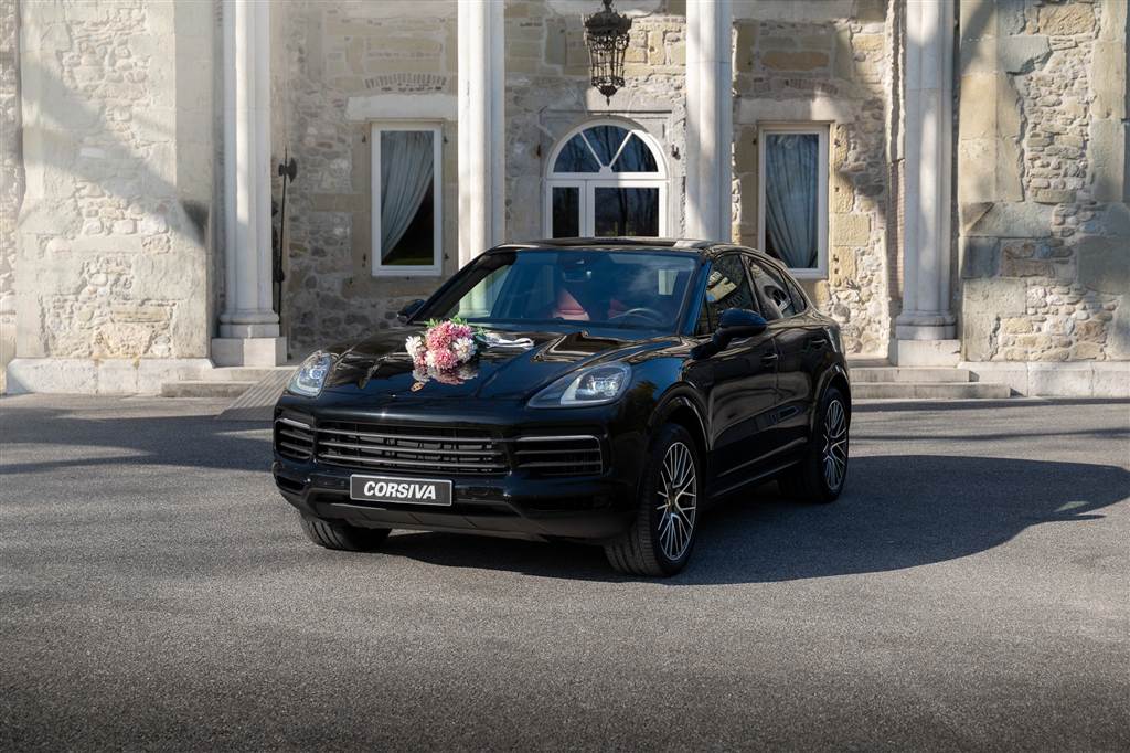 Location Porsche Cayenne Coupé à Grenoble — SUV de luxe pour l'Isère et les stations